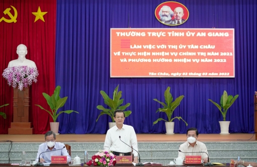 Bí thư Tỉnh ủy An Giang Lê Hồng Quang: Đảng bộ TX. Tân Châu đoàn kết, năng động, sáng tạo, đồng lòng xây dựng và phát triển quê hương ngày càng giàu đẹp, văn minh