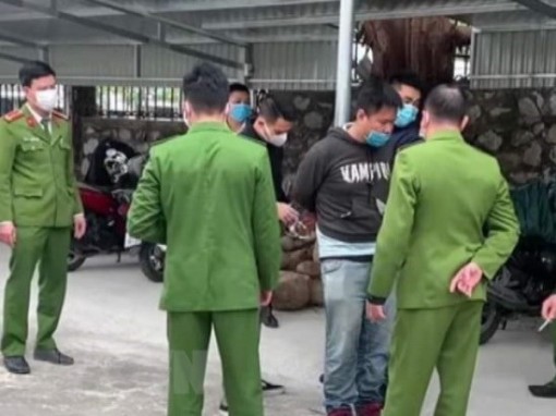 Điều tra và làm rõ vụ cướp ngân hàng bất thành