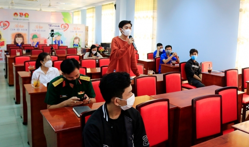Tỉnh đoàn An Giang tổ chức tư vấn, hướng nghiệp cho hơn 200 thanh niên hoàn thành nghĩa vụ quân sự