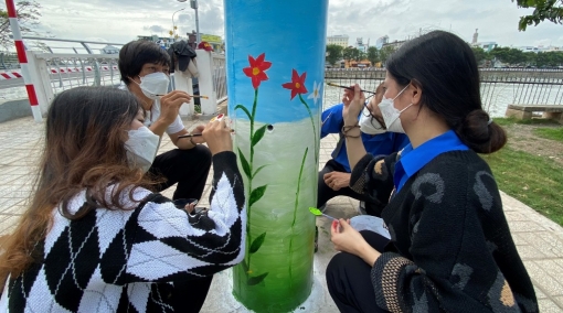 Ra quân phát động thực hiện mô hình “Trụ điện xanh” trên địa bàn phường Mỹ Bình