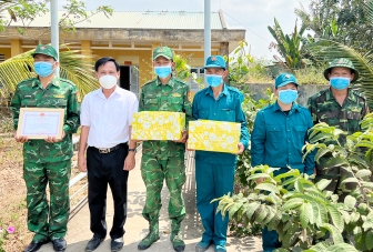 An Giang: Khen thưởng đột xuất cho lực lượng bắt đối tượng vận chuyển số lượng lớn ma túy ở An Phú