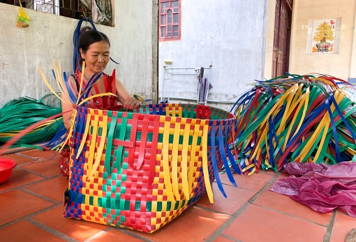 Nỗ lực phục hồi sản xuất