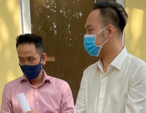 TP.HCM: Khởi tố 3 bị can lừa đảo hơn 1,7 triệu USD mua găng tay y tế