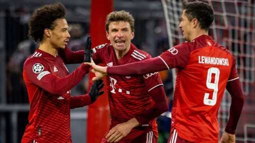 Bayern hiên ngang vào tứ kết bằng chiến thắng 'hủy diệt' 7-1