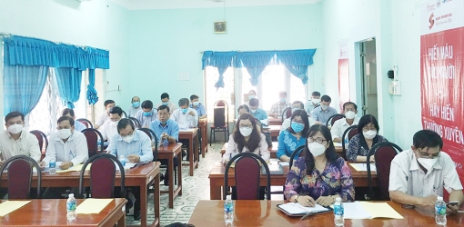 Bà Tăng Tiểu Bình giữ chức Phó Chủ tịch Hội Chữ thập đỏ An Giang