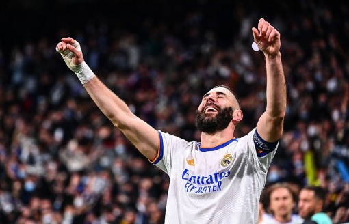 Benzema tỏa sáng rực rỡ, Real Madrid ngược dòng đánh bại PSG