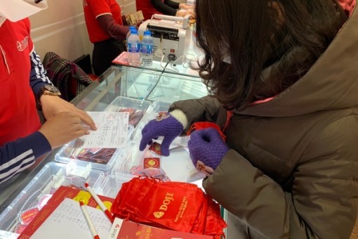 Giá vàng hôm nay 10-3: Vàng đồng loạt lao dốc, mất 5 triệu/lượng