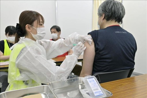Vaccine đặc trị Omicron hứa hẹn được lưu hành tại Nhật Bản vào năm 2023