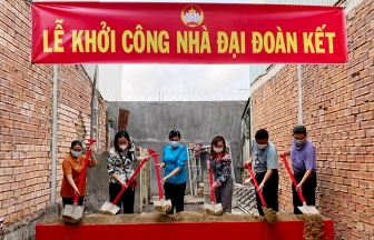 Khởi công xây dựng nhà Đại đoàn kết cho 4 hộ nghèo, cận nghèo ở phường Mỹ Phước