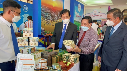 An Giang tham gia Chương trình liên kết, hợp tác phát triển du lịch giữa TP. Hồ Chí Minh và các tỉnh ĐBSCL năm 2022