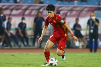 Hoàng Đức mắc COVID-19, tuyển Việt Nam mất 8 cầu thủ trước trận gặp Oman