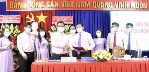 Quy chế dân chủ cơ sở góp phần đảm bảo quyền lợi cho người lao động