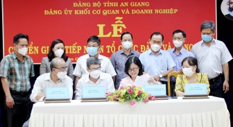 Đảng bộ Sở Lao động-Thương binh và Xã hội tỉnh An Giang tiếp nhận 3 tổ chức cơ sở Đảng và 92 đảng viên