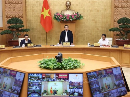 Thủ tướng chủ trì Hội nghị trực tuyến toàn quốc Chính phủ với các địa phương