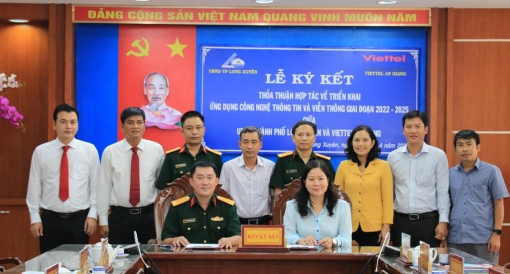 TP. Long Xuyên và Viettel An Giang ký kết thỏa thuận hợp tác về triển khai ứng dụng công nghệ thông tin và viễn thông giai đoạn 2022 – 2025