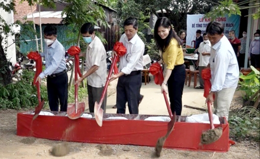 Chợ Mới khởi công lộ giao thông nông thôn xã Long Kiến