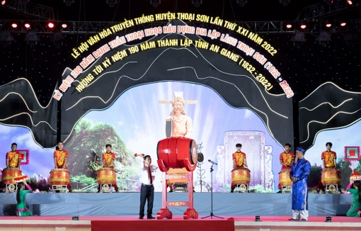 Khai mạc Lễ hội Văn hóa truyền thống huyện Thoại Sơn lần thứ XXI năm 2022 – kỷ niệm 200 năm danh thần Thoại Ngọc Hầu dựng bia, lập làng Thoại Sơn