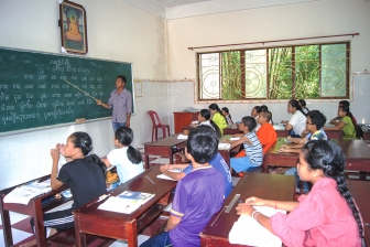 Tăng cường tiếng Việt cho học sinh dân tộc thiểu số