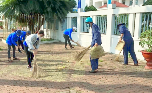 Tuổi trẻ Công ty Cổ phần Môi trường đô thị An Giang nêu cao tinh thần xung kích vì cộng đồng