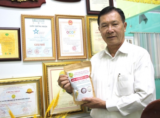 Người làm nên thương hiệu gạo sữa nổi tiếng miền Tây