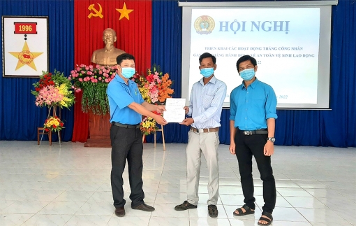 An Giang: Tháng Công nhân “Tiên phong, sáng tạo, trách nhiệm, an toàn, thích ứng”