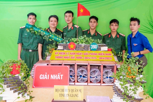 Thư viện An Giang tổ chức thi xếp sách nghệ thuật chào mừng Ngày Sách và Văn hóa đọc Việt Nam lần I/ 2022