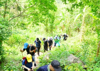 Tổ chức tour du lịch trải nghiệm “Trekking núi Cấm”