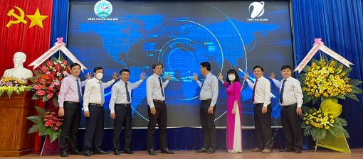 Ra mắt Trung tâm Điều hành thông minh IOC huyện Chợ Mới