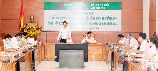 Tiếp tục triển khai hiệu quả các chương trình tín dụng chính sách xã hội