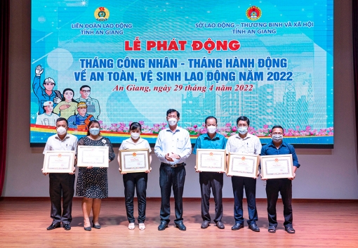 An Giang phát động Tháng Công nhân và Tháng hành động về an toàn vệ sinh lao động năm 2022