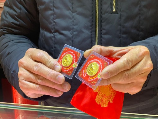 Giá vàng hôm nay 29/4: USD tăng dữ dội, vàng hồi phục sau cú tụt giảm