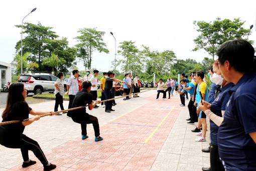 Sôi nổi các sân chơi phong trào