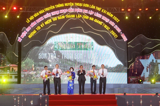 Thoại Sơn chào mừng 190 năm thành lập tỉnh An Giang