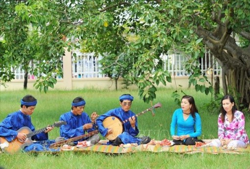 Phát huy giá trị các di sản văn hóa phi vật thể