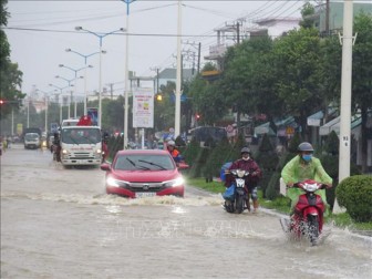 Thời tiết ngày 18/5: Nam Trung Bộ, Tây Nguyên và Nam Bộ có mưa rào và dông