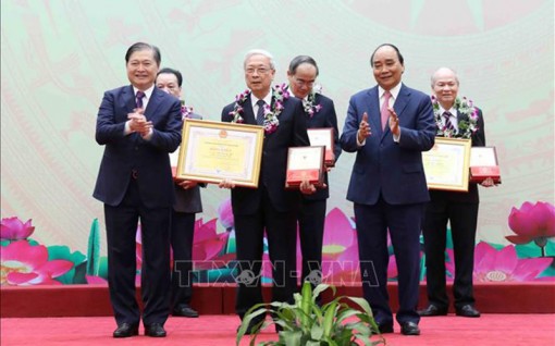 Đội ngũ trí thức khoa học công nghệ hãy miệt mài, sáng tạo hơn nữa