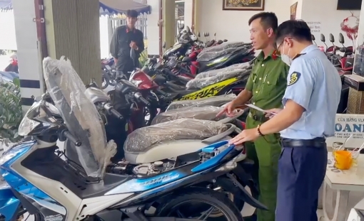 An Giang: Tạm giữ 9 môtô không rõ nguồn gốc