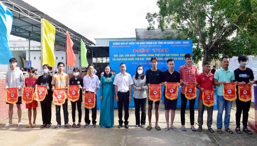 Khai mạc Hội thi bơi, lặn, cứu đuối tỉnh An Giang lần thứ XV/2022