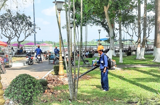 Góp sức vì thành phố quê hương Bác Tôn “Xanh - Sạch - Đẹp - Trật tự - An toàn”