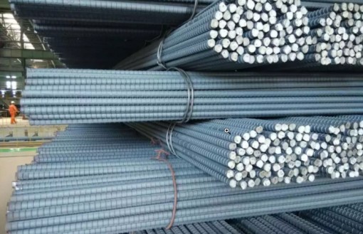 Giá thép trong nước giảm thêm nửa triệu đồng/tấn