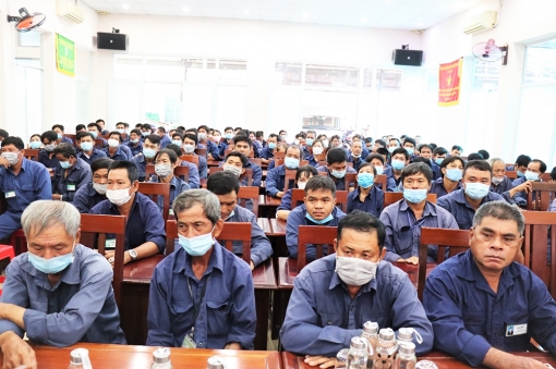 Thêm nguồn động viên tinh thần cho công nhân môi trường có hoàn cảnh khó khăn