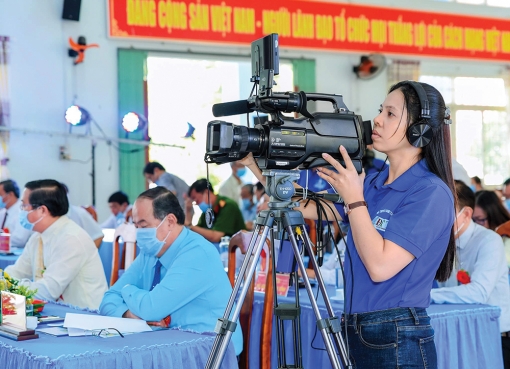 Đài Truyền thanh TX. Tân Châu học tập Bác