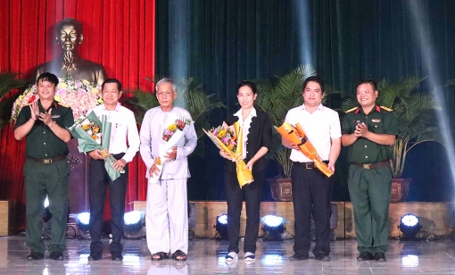 Đêm văn nghệ ấm lòng