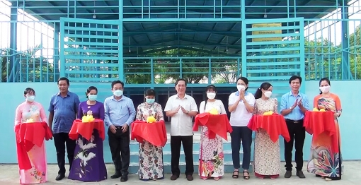 Khánh thành bể bơi phòng, chống đuối nước cho học sinh ở thị trấn Núi Sập
