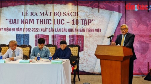 Ra mắt bộ sách lịch sử ‘Đại Nam thực lục’