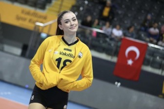 Zehra Gunes - Mỹ nữ với chiều cao 'khủng' của ĐT bóng chuyền Thổ Nhĩ Kỳ