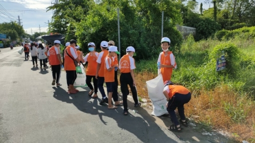 Huyện đoàn Chợ Mới tổ chức mít -tinh hưởng ứng Ngày Môi trường thế giới 5/6