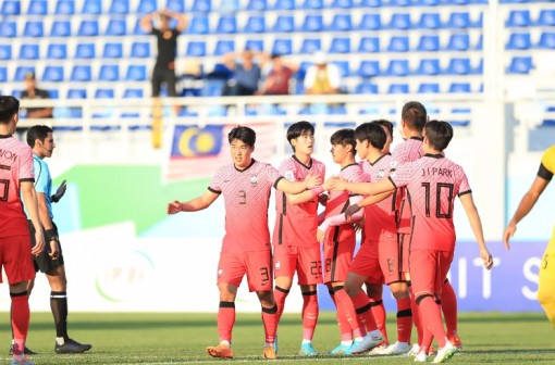 U23 Việt Nam vs U23 Hàn Quốc: Chờ HLV Gong Oh Kyun trổ tài