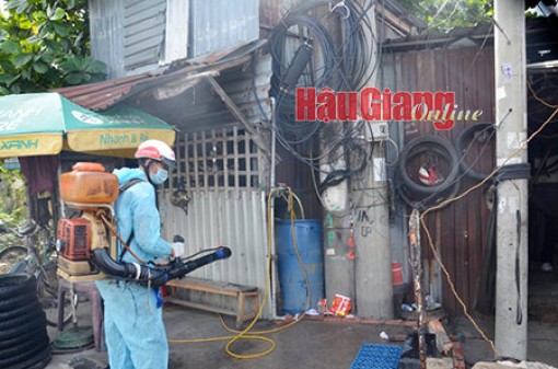 Sốt xuất huyết đã vào mùa: Người dân phải cẩn trọng