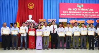 13.507 lượt nông dân Thoại Sơn đạt danh hiệu nông dân sản xuất – kinh doanh giỏi các cấp giai đoạn 2019 – 2022